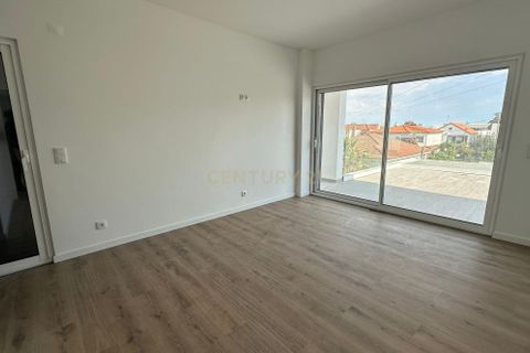 Villa i Queluz, Lisbon, Queluz - € 970.000 | Ref: C0221-03909 - foto 14
