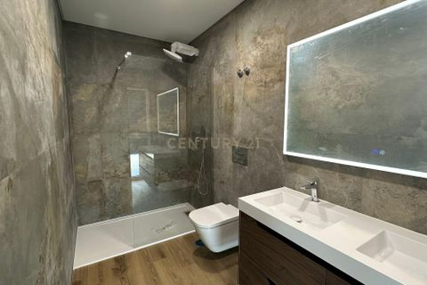 Villa i Queluz, Lisbon, Queluz - € 970.000 | Ref: C0221-03909 - foto 16