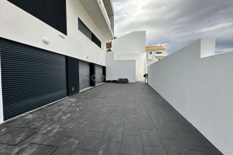 Villa i Queluz, Lisbon, Queluz - € 970.000 | Ref: C0221-03909 - foto 19