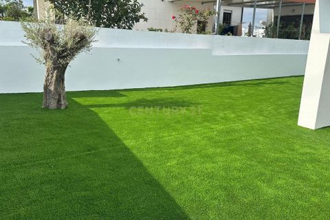 Villa i Queluz, Lisbon, Queluz - € 970.000 | Ref: C0221-03909 - foto 23