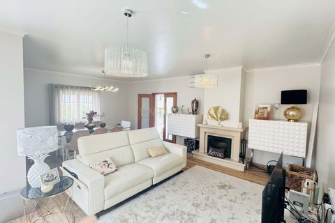 Villa i Loures, Lisbon, Loures - € 670.000 | Ref: C0221-03911 - foto 4