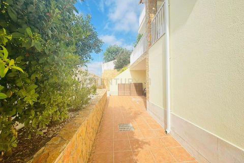 Villa i Loures, Lisbon, Loures - € 670.000 | Ref: C0221-03911 - foto 11