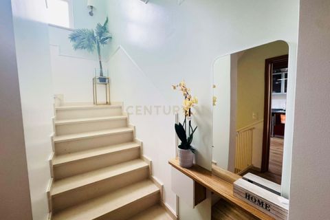Villa i Loures, Lisbon, Loures - € 670.000 | Ref: C0221-03911 - foto 15