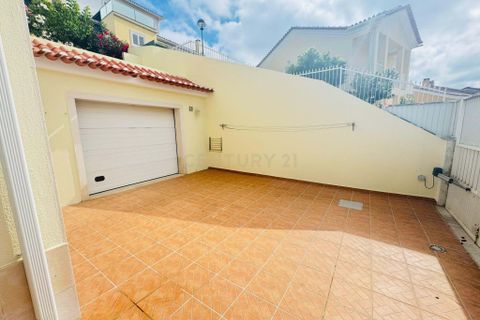 Villa i Loures, Lisbon, Loures - € 670.000 | Ref: C0221-03911 - foto 30