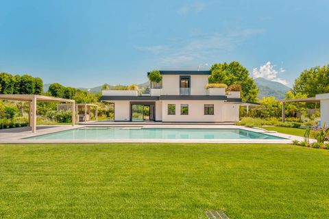 Villa i Pietrasanta, Lucca, Pietrasanta - € 5.500.000 | Ref: CBI129-3100-130647 - foto 3