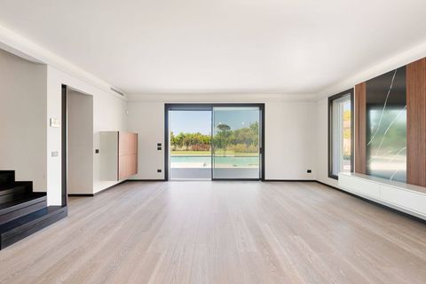 Villa i Pietrasanta, Lucca, Pietrasanta - € 5.500.000 | Ref: CBI129-3100-130647 - foto 5