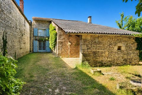Villa a Besse, Charente, Besse - € 116.490 | Ref: 245_FLR-0026360 - foto 2
