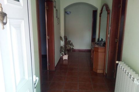 Villa a Mirandela, Braganca, Mirandela - € 180.000 | Ref: L-11/00077 - foto 3