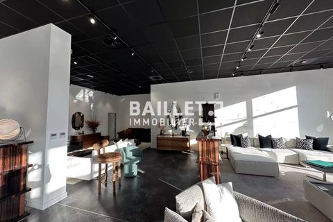 Erhvervsejendom i Frejus, Var, Frejus - € 1.272.000 | Ref: 0989 - foto 5