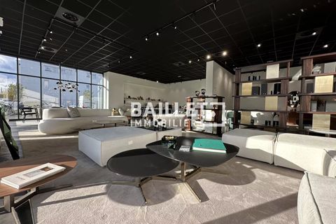 Erhvervsejendom i Frejus, Var, Frejus - € 1.272.000 | Ref: 0989 - foto 6
