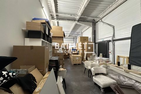 Erhvervsejendom i Frejus, Var, Frejus - € 1.272.000 | Ref: 0989 - foto 8