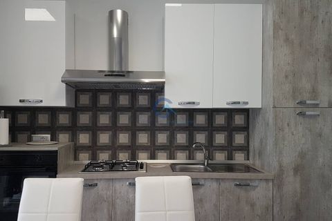 Estudi a Catanzaro, Catanzaro, Catanzaro - € 275/mes | Ref: CZ01-AA1412 - foto 2