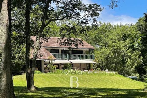 Villa en Arcangues, Pyrenees-Atlantiques, Arcangues - € 3.280.000 | Ref: M1908 - photo 6