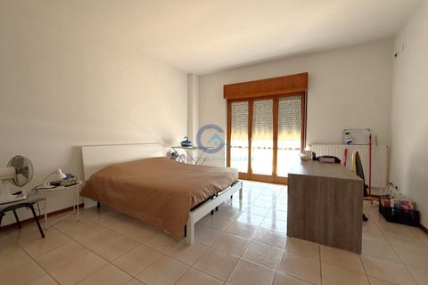 Estudi a Catanzaro, Catanzaro, Catanzaro - € 300/mes | Ref: CZ01-AA1172 - foto 2