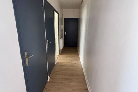 Apartament a Saint-Brieuc, Cotes-d'Armor, Saint-Brieuc - € 595/mes | Ref: 844 - foto 7