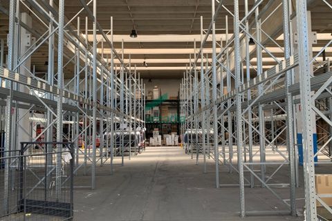 Erhvervsejendom i Modugno, Bari, Modugno - € 2.000.000 | Ref: 12052/2026 - foto 8
