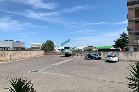 Erhvervsejendom i Modugno, Bari, Modugno - € 2.000.000 | Ref: 12052/2026 - foto 15