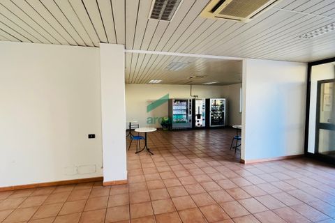 L'establiment comercial a Bari, Bari, Bari - € 280.000 | Ref: 12055/2026 - foto 31