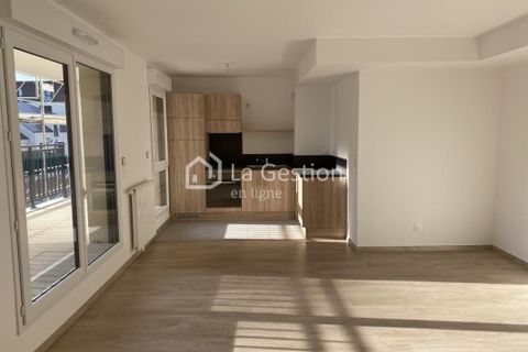 Wohnung in Chartres, Eure-et-Loir, Chartres - € 900/Monat | Ref: 71360 - Foto 1