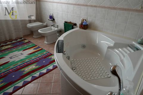 Villa en Lonigo, Vicenza, Lonigo - € 430.000 | Ref: 1029 - photo 15