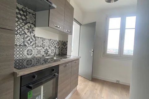 Apartament a Nimes, Gard, Nimes - € 650/mes | Ref: 6230708 - foto 3