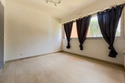 Lejlighed i Antibes, Alpes-Maritimes, Antibes - € 245.000 | Ref: V2608 - foto 8