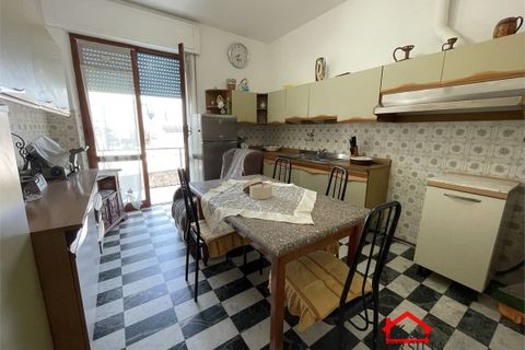 Villa i Carrara, Massa and Carrara, Carrara - € 298.000 | Ref: ZSH-514 - foto 5
