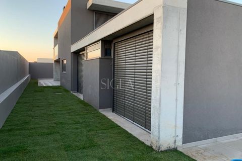 Villa a Canidelo, Porto, Canidelo - € 3.500/mes | Ref: 129/26 - foto 2