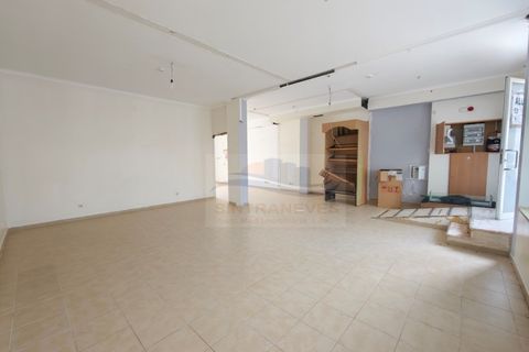 Erhvervsejendom i Amadora, Lisbon, Amadora - € 190.000 | Ref: AP9802 - foto 1