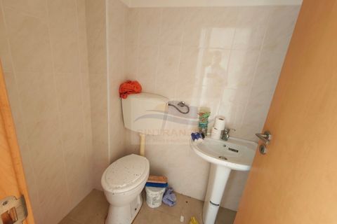 Erhvervsejendom i Amadora, Lisbon, Amadora - € 190.000 | Ref: AP9802 - foto 3