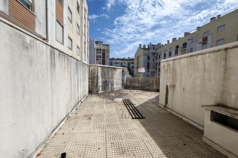 Erhvervsejendom i Amadora, Lisbon, Amadora - € 190.000 | Ref: AP9802 - foto 9