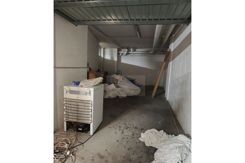 Erhvervsejendom i Amadora, Lisbon, Amadora - € 190.000 | Ref: AP9802 - foto 15