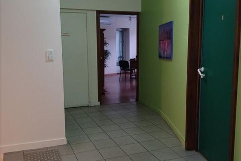 L'establiment comercial a Riom, Puy-de-Dome, Riom - € 7.680/mes | Ref: DUBUREAU2 - foto 9