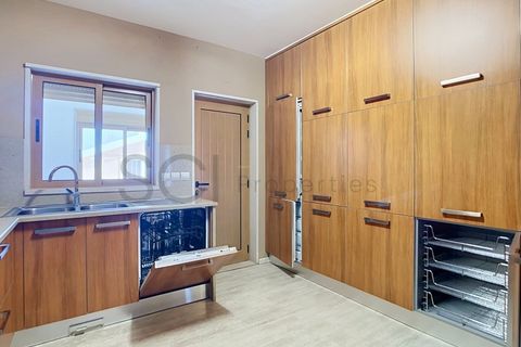 Villa a Montijo, Setubal, Montijo - € 570.000 | Ref: 10878 - foto 3