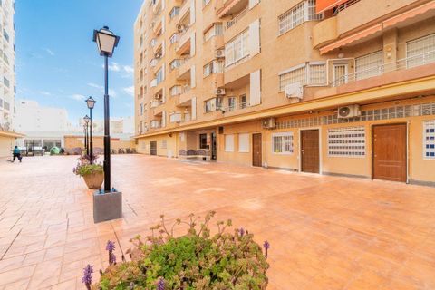 Apartament a Torrevieja, Alicante - foto 1