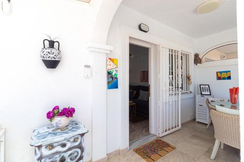 Byhus i Orihuela Costa, Alicante, Orihuela Costa - € 229.000 | Ref: 786992 - foto 11