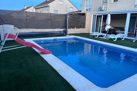 Villa en Uceda, Guadalajara, Uceda - € 1.750/mes | Ref: EXP14919/8930 - photo 1