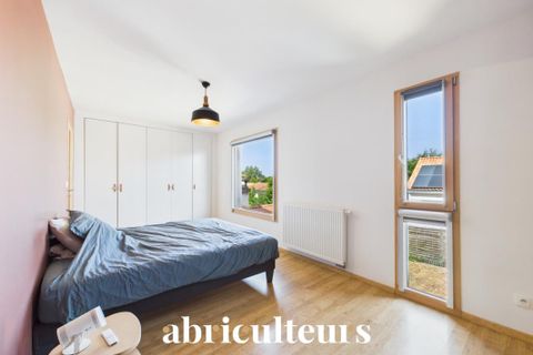 Villa i Reze, Loire-Atlantique, Reze - € 590.000 | Ref: FLVM270622044400 - foto 9