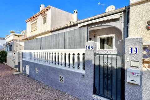 Rækkehus i La Marina, Alicante, La Marina - € 99.000 | Ref: NP: 856 - foto 1