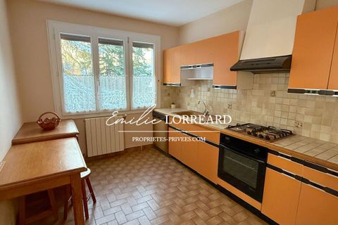 Villa en Champagne, Sarthe, Champagne - € 143.500 | Ref: 433855RRRRN - photo 4