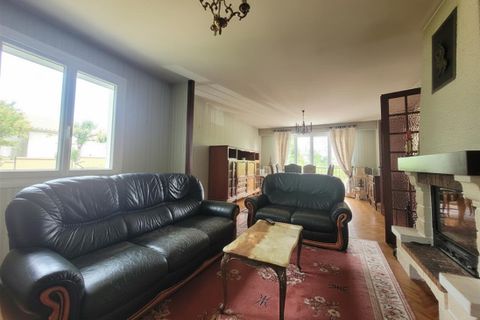 Villa a Linars, Charente, Linars - € 249.500 | Ref: 454065GSK - foto 5