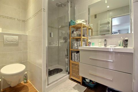 Wohnung in Suresnes, Hauts-de-Seine, Suresnes - € 365.000 | Ref: 452898PVR - Foto 6