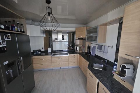 Villa en Longvic, Cote-d'Or, Longvic - € 400.000 | Ref: 453113BVI - photo 4