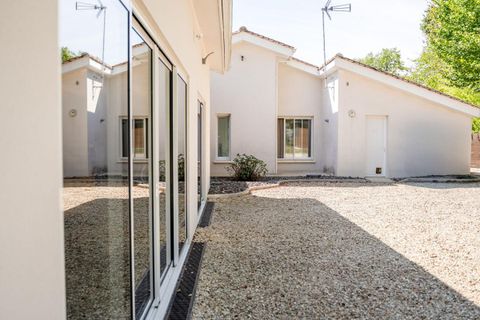 Villa en Fleac, Charente, Fleac - € 699.500 | Ref: 450096EMB - photo 18