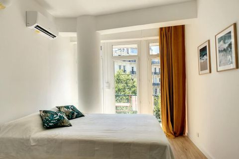 Apartament a Marseille, Bouches-du-Rhone, Marseille - € 1.645/mes | Ref: 447015LAV - foto 13