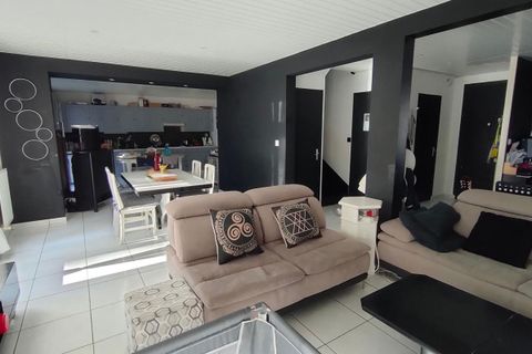 Villa em Cholet, Maine-et-Loire, Cholet - € 229.000 | Ref: 441768LGU - foto 2