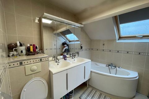 Villa i Vitry-sur-Seine, Val-de-Marne, Vitry-sur-Seine - € 588.000 | Ref: 442636ASS - foto 10