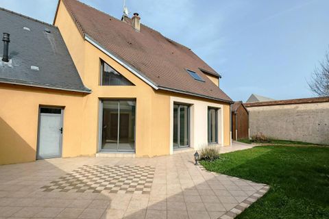Villa i La Ferte-Bernard, Sarthe, La Ferte-Bernard - € 298 000 | Ref: 441738NMAU - foto 2
