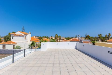 Villa i Torrevieja, Alicante, Torrevieja - € 700.000 | Ref: S-1601393 - foto 12