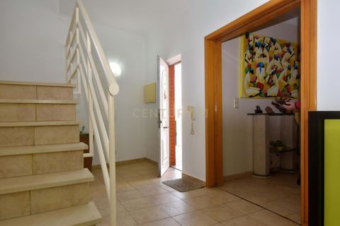 Villa i Montijo, Setubal, Montijo - € 540.000 | Ref: C0505-00390 - foto 2